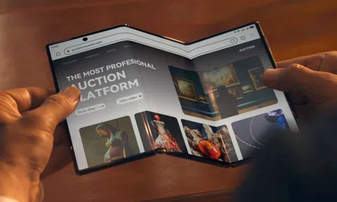 Điện thoại gập ba của Huawei tạo làn sóng mới tại Trung Quốc