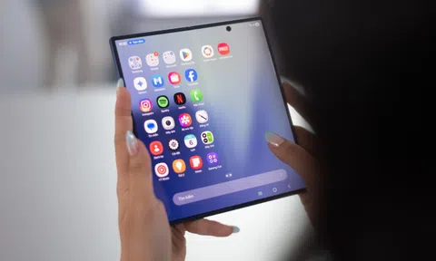 Samsung nâng cấp gì trên Galaxy Z Fold7 và Flip7