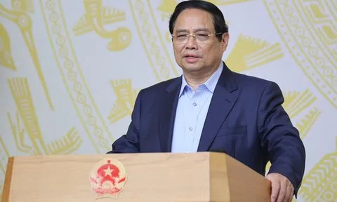 Thủ tướng: Chậm nhất tới 2027 phải có một số chip bán dẫn cần thiết
