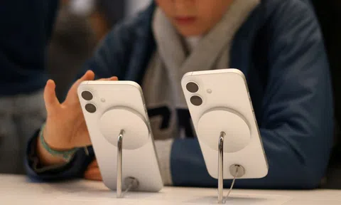 Chiếc iPhone thứ 3 tỷ đã được bán ra