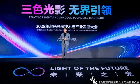 Hisense công bố tầm nhìn "không giới hạn" tại Hội nghị Hiển thị Laser 2025