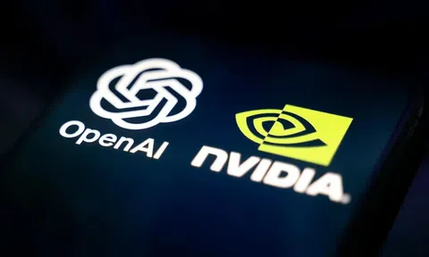 OpenAI – NVIDIA đang tạo nên một vòng xoáy thổi phồng quả bóng AI lên hàng nghìn tỷ USD: Chỉ 2 người khổng lồ công nghệ này vẫn đứng ngoài