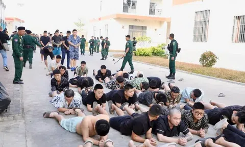 Campuchia triệt phá trung tâm lừa đảo lớn, bắt giữ hơn 2.000 người nước ngoài