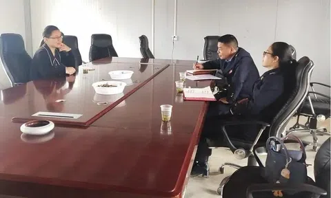 Không chuyển khoản 3 tỷ đồng trả nợ thuế, nữ kế toán được cơ quan thuế khen nhanh trí