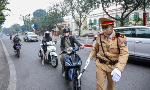 Cảnh sát giao thông có biểu hiện tiêu cực, 'nhũng nhiễu', Cục CSGT 'mách nước' người dân nên làm ngay việc sau