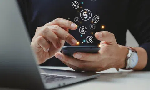 Cẩn trọng với thủ đoạn mời gửi tiền lãi suất cao