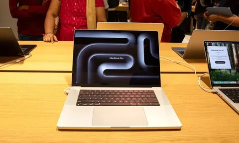 Thời điểm ra mắt MacBook Pro mạnh nhất