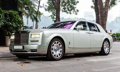 Cận cảnh xe siêu sang Rolls-Royce độc nhất thế giới của doanh nhân Hà Nội