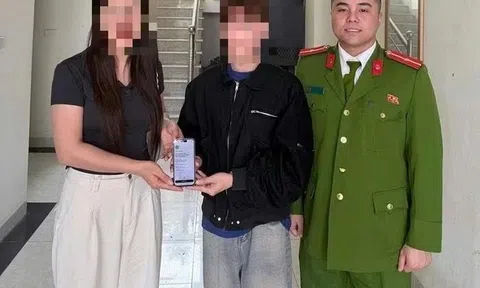 Chuyển nhầm hơn 100 triệu đồng cho người lạ trùng tên V.T.B, người phụ nữ có cái kết vỡ òa