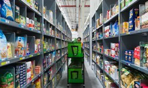 Ngày tàn của nhân viên bán lẻ có đang đến: Siêu thị 33 triệu USD của Amazon với 250.000 mặt hàng nhưng vận hành phần lớn bằng AI và robot