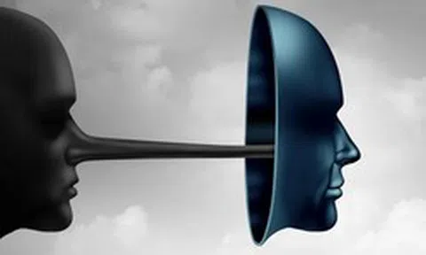 Tin tưởng AI 100% là sai lầm: Bài học đắt giá từ những vụ "ảo giác" gây chấn động giới công nghệ