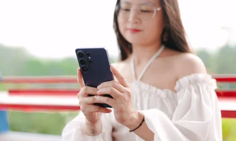 Góc nhìn của dân văn phòng về Galaxy AI trên S26 Ultra
