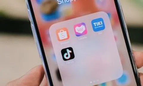 Người Việt mua gì mà mỗi ngày chốt tới 12,6 triệu sản phẩm trên sàn TMĐT?