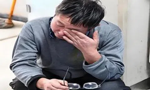 Có dòng tiền lên tới 4 tỷ đồng ra vào tài khoản: Công an điều tra loạt giao dịch chuyển khoản của một người đàn ông