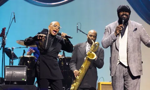 Lễ kỷ niệm Ngày Jazz Quốc tế 2026 trên toàn thế giới kết thúc với buổi hòa nhạc toàn sao đầy hứng khởi tại Chicago