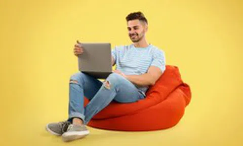 Dùng AI quá 10 phút/ngày? Bạn đang tự "hủy hoại" bộ não mình mà không biết!