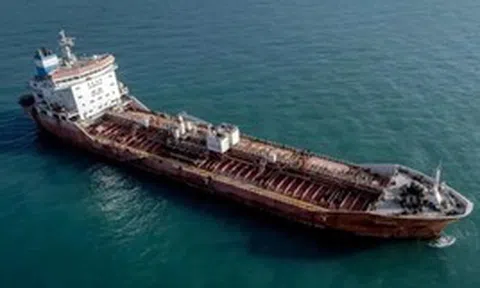 Một quốc gia Đông Nam Á bất ngờ được đi qua eo biển Hormuz: Đội tàu nhìn "tí hon" mà sao Iran nể mặt thế?