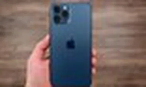 5 chiếc iPhone cũ rớt giá mạnh, đáng mua nhất ngay lúc này