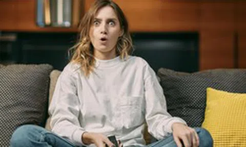 Kịch bản "ác mộng" cho các hãng TV truyền thống: Khi cấu hình bị "bình dân hóa", AI mới là kẻ nắm giữ quyền lực thật sự?