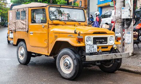 Người Việt sưu tầm Toyota Land Cruiser cổ: Thú xa xỉ đang gặp đầy thách thức