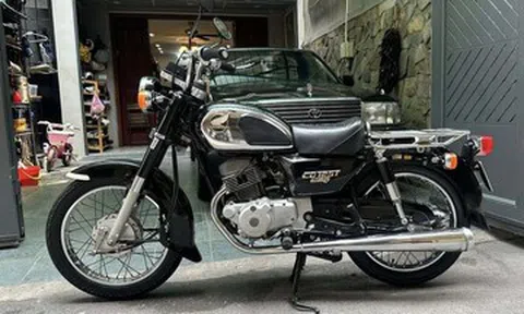 Xe máy cổ Honda CD125T Benly hơn 40 năm tuổi giá 275 triệu, đắt ngang SH 350i