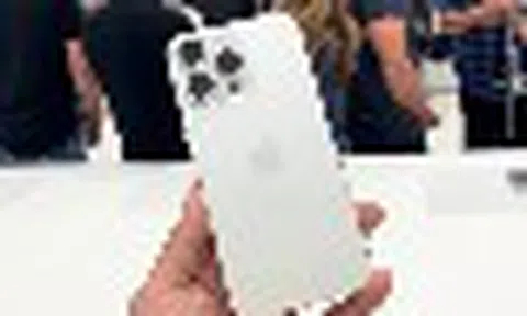 Bất ngờ chiếc iPhone cũ được cho là “đáng mua nhất” hiện nay