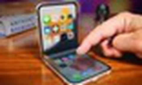 Tin mới nhất về iPhone gập