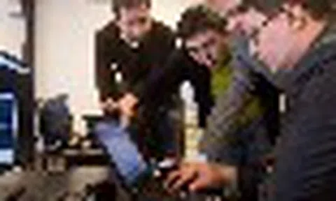 Người Nga làm điều "không ai hiểu nổi": Họ đang ồ ạt mua laptop từ một thương hiệu Trung Quốc vô danh