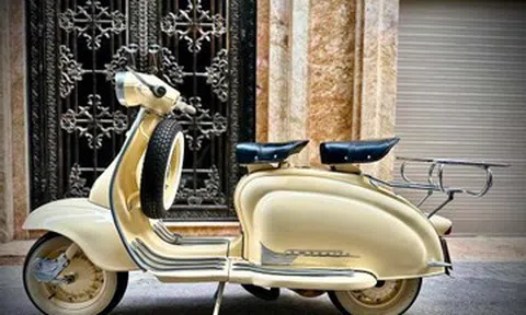 Xe máy cổ Lambretta Li 150 Series 2 biển phát lộc giá 550 triệu đồng gây sốt