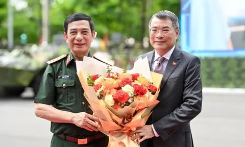 Thủ tướng Lê Minh Hưng: Quân đội phải nhìn xa hơn, chuẩn bị sớm hơn, tham mưu sâu hơn