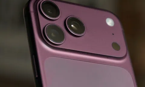 Hacker lấy trộm ảnh thật của iPhone 18 Pro