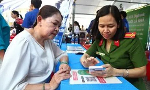 Phường Cát Lái triển khai mô hình Khu phố thông minh, đưa chuyển đổi số gần hơn với người dân