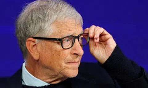 Bill Gates cảnh báo về "thời kỳ biến động nhất lịch sử": Đề xuất đánh thuế AI và thành lập "khu bảo tồn công việc cho con người"