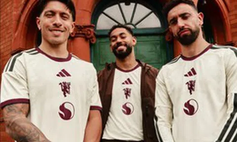 89% fan Manchester United mê công nghệ sẵn sàng giới thiệu điện thoại dùng chip Snapdragon