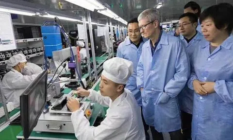 Apple được khuyên nên tự sản xuất iPhone ở Mỹ