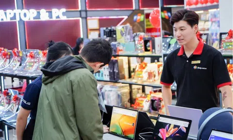 Sự kiện mua laptop Gaming - Đồ họa, tặng màn hình LG của FPT Shop thu hút nhiều khách hàng