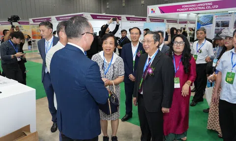 Khai mạc triển lãm Quốc tế chuyên ngành Sơn & Vật liệu Phủ lần thứ 16 tại Việt Nam - VINA COATINGS 2024