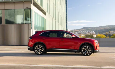 VinFast VF 8 – SUV 5 chỗ ưu đãi cả trăm triệu đồng, xứng đáng từng xu