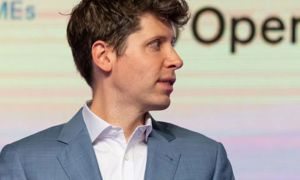 OpenAI đang dạy cho ChatGPT cách nhận lỗi