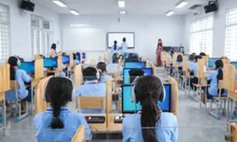 Học sinh phổ thông sẽ được học AI đại trà từ năm học 2026-2027
